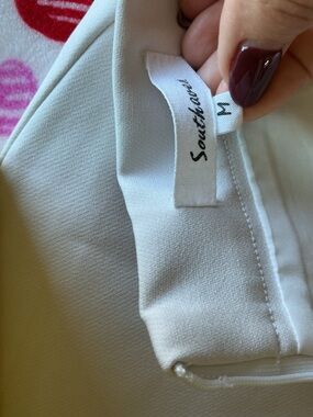 High Waist Women's Shorts in Ivory - Size M